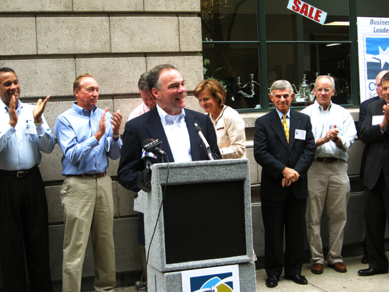 Kaine Praises Roanoke’s Green Initiatives