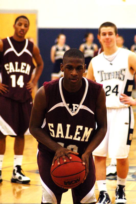 Salem #10 Reggie Barnette eyes a free throw in the second half Tuesday night.