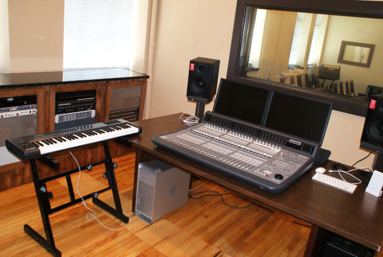 Music Lab’s “Suite 325” Set to Make Debut