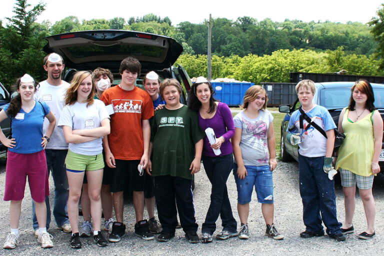 AmeriCorps VISTA Volunteers Tackle a Year of Work in SW VA / Roanoke