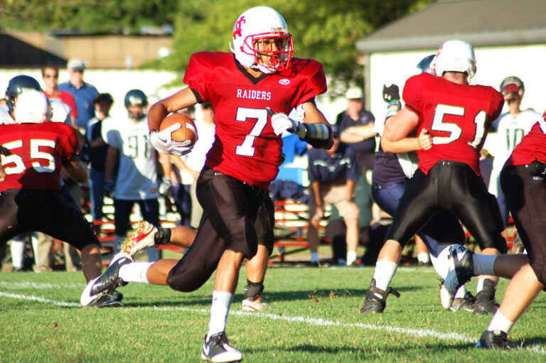 North Cross Prevails 32-28 in Shootout with Blessed Sacrament