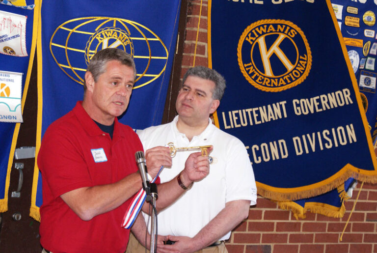 Kiwanis Club Dedicates Greenway Project