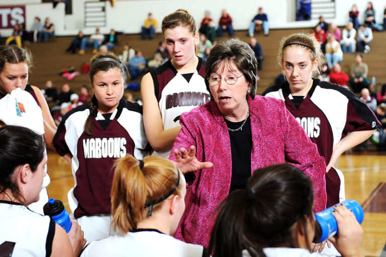 Roanoke College Women Seeking More Success On Court