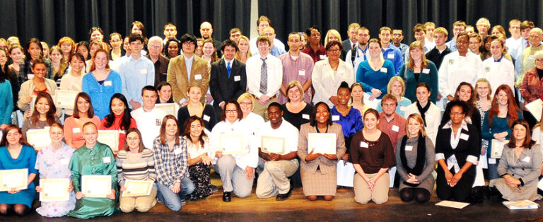 Roanoke Valley Students Receive Scholarships