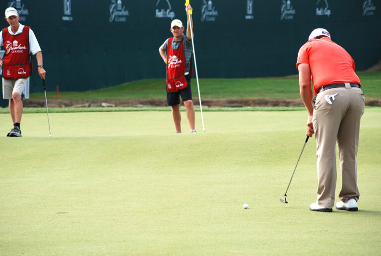 Stallings Puts Exclamation Point On Fantastic Greenbrier Classic