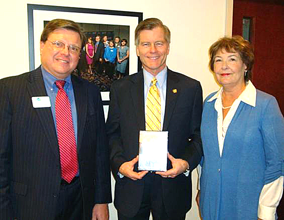 Governor McDonnell Talks Tourism at Roanoke Valley CVB