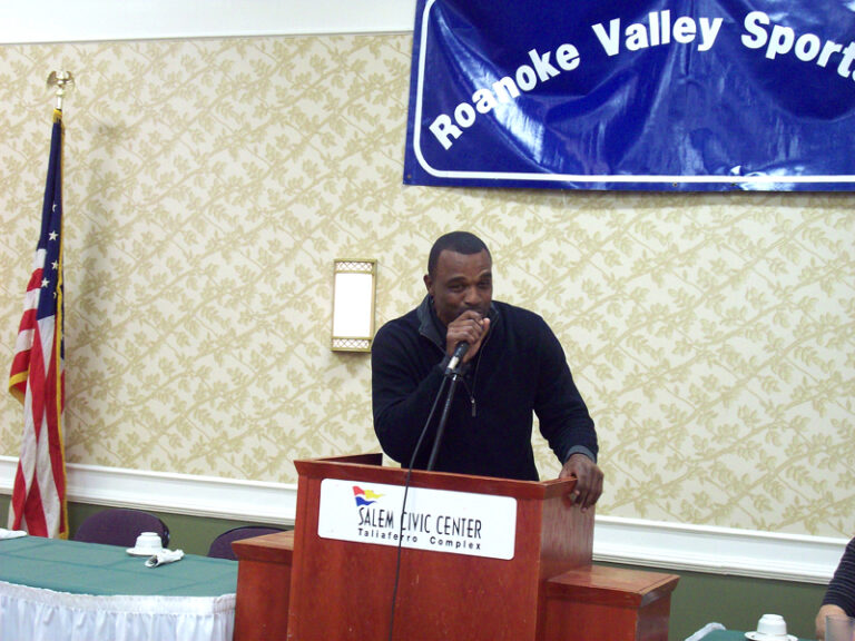 NFL Rushing Star Addresses Roanoke Valley Sports Club