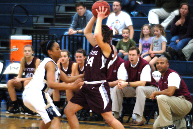 Salem Rolls To 66-38 Win Over Hidden Valley For River Ridge Girls Title