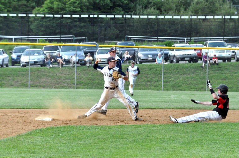 Hidden Valley Tops Cave Spring 8-2 To Capture River Ridge Title