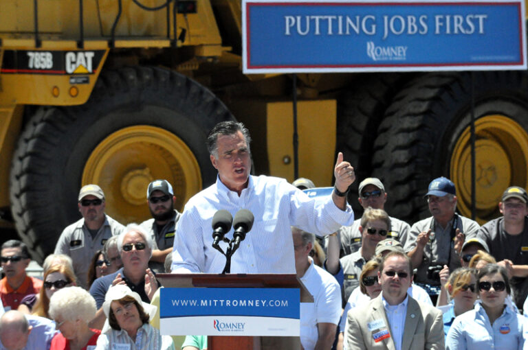 Romney Calls on Roanoke