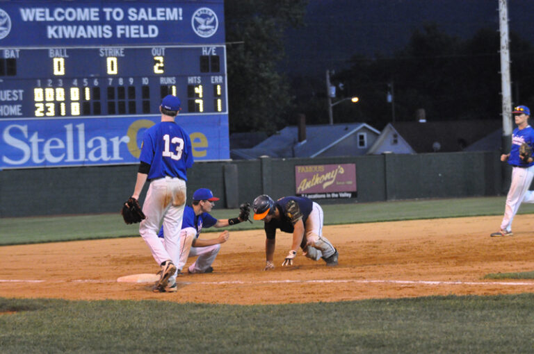 Roanoke Post 3 Sweeps Doubleheader Against Vinton Post 80 in American Legion Play