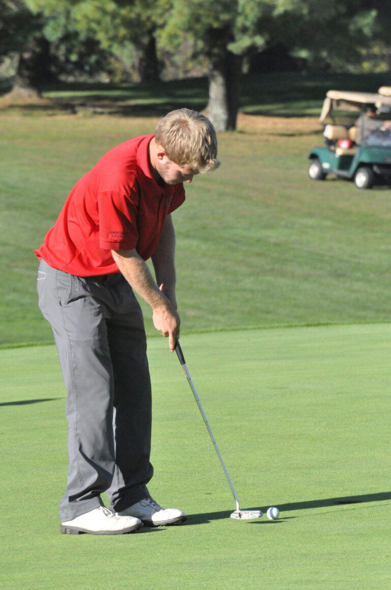 Hidden Valley Captures 3-A West Regional Golf Title