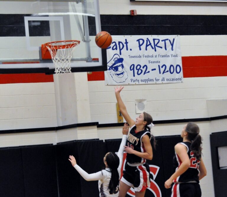 Lady Knights top Patriots in growing Knights Winter Classic