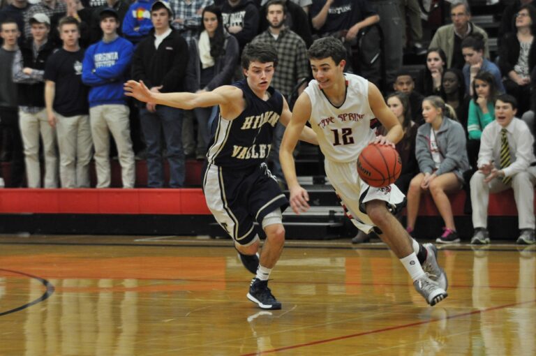 Knights Hang On For 62-57 Win Over Titans