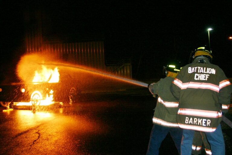 Roanoke Citizens Take To Firefighting