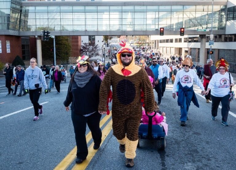 Rescue Mission Drumstick DASH Drew 11,000 Plus for Holiday Run