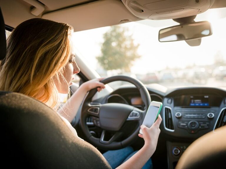 VA House Bills to Curb Distracted Driving Receive Bipartisan Support