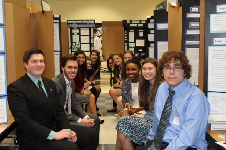 Governor’s School’s Student Project Forum: Student Scientists in Action