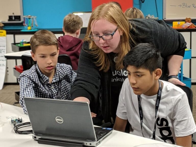 Virginia Tech, Qualcomm Bring STEM Education to Roanoke Region With Thinkabit Lab