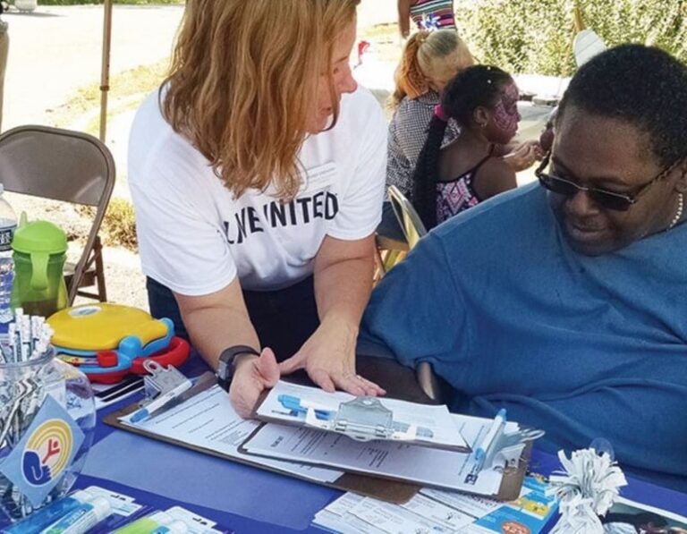Roanokers “LIVE UNITED” During United Way’s DAY OF ACTION