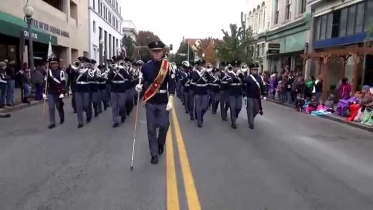 Veterans Parade To Celebrate 10 Years With F22 Raptor Flyover / Other Special Appearances