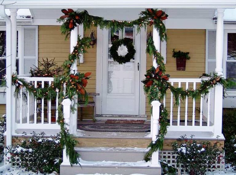 Holiday Decorating: Be Careful If Using Boxwood For Holiday Décor
