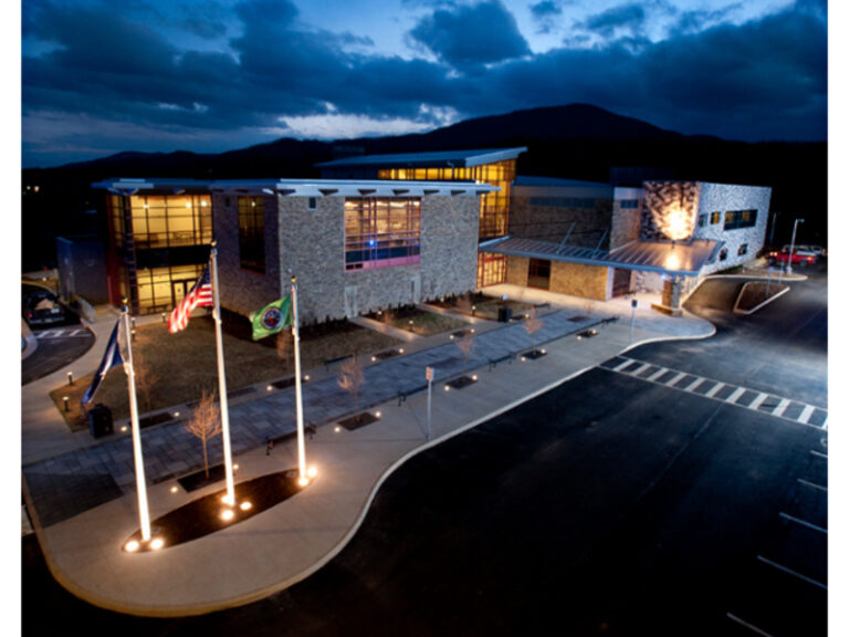 Roanoke County Closes Public Libraries / Rec Centers in Response to Coronavirus