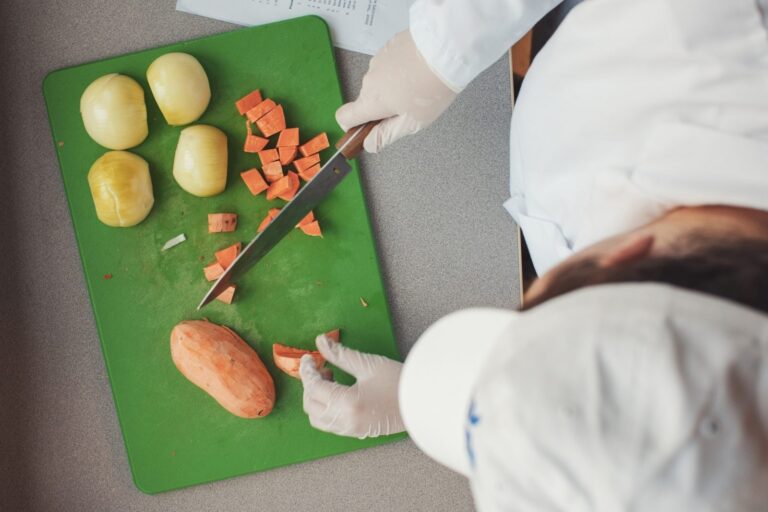 VCE Nutrition Expert Gives Tips on Staying Active / Eating Healthy During Pandemic