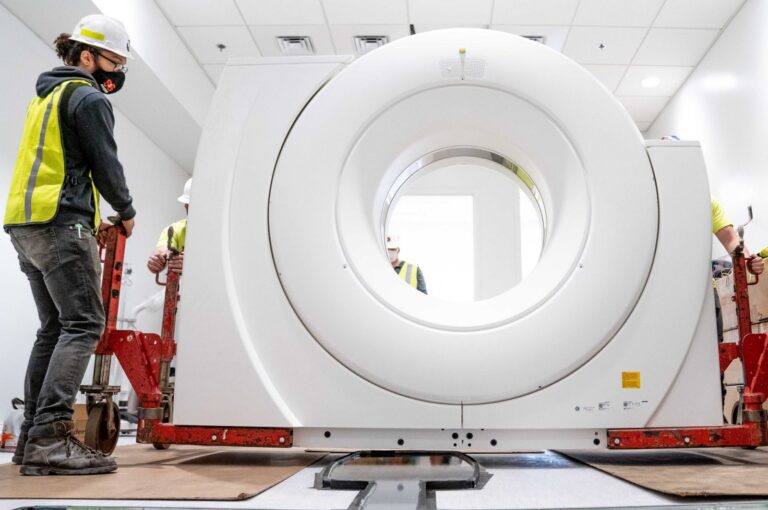 Sophisticated New Scanner to Aid Cancer Research / Treatment in Roanoke