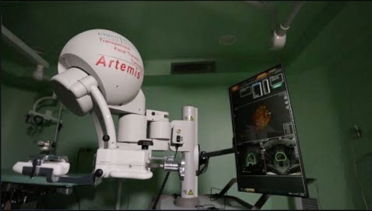 Carilion Clinic / Local Urologists Introduce Technology to Aid Treatment of Prostate Cancer