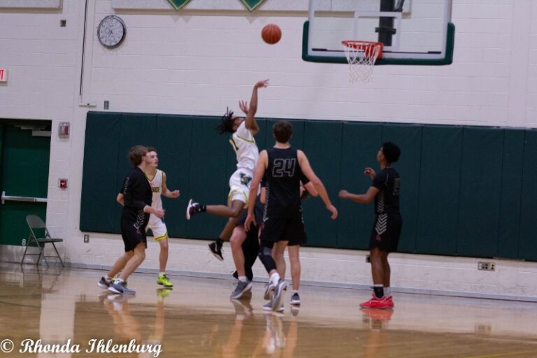 Northside First Half Surge Carries Vikings Past Cave Spring