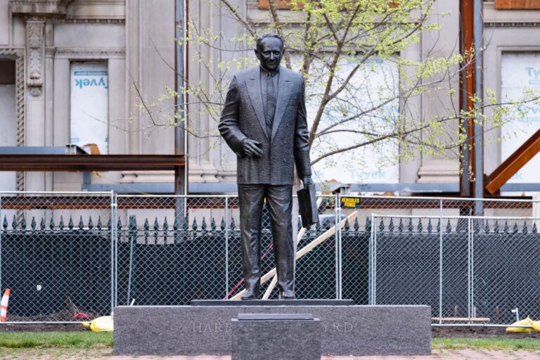 Bill to Remove Byrd Statue from Capitol Quietly Heads to House Floor for Vote