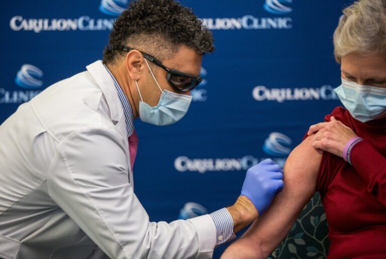 Portion of Medical School Community Part of Priority Group to Receive Vaccine