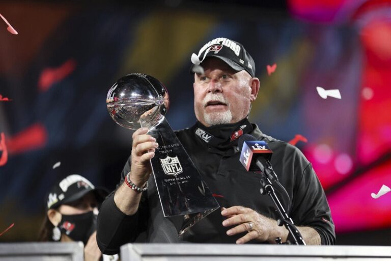 Tech Alumni / Former Quarterback Bruce Arians Leads Buccaneers to Super Bowl LV Win