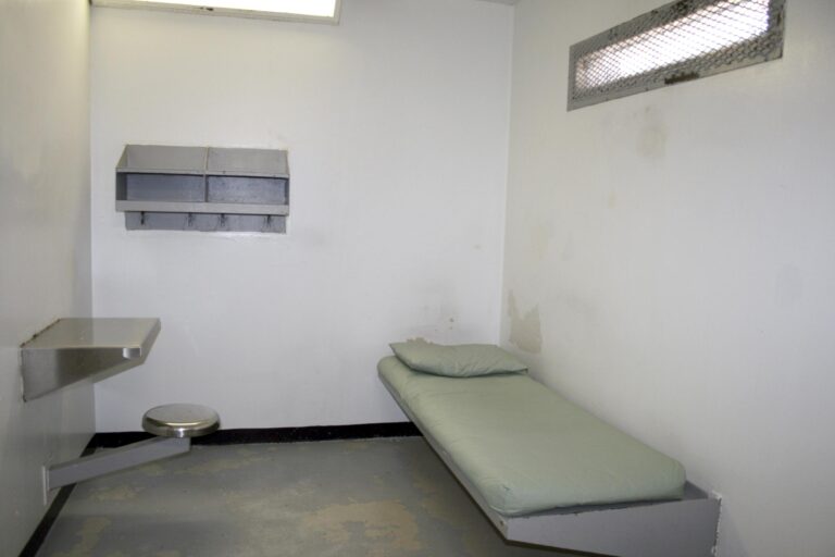 Amended Bill to Limit Solitary Confinement Heads to Senate Floor