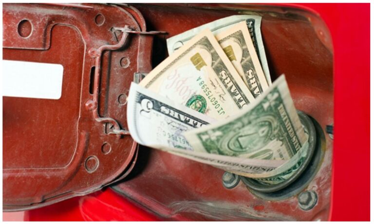 Gas Prices Up 2.5 Cents Last Week, 32 Cents/Gallon Above One Year Ago