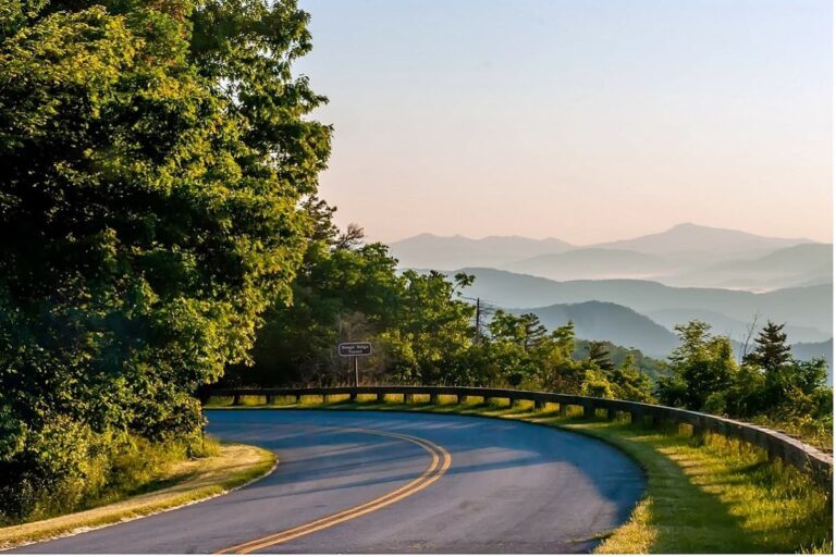 Blue Ridge Parkway Tourism Creates $1.3 Billion in Economic Benefits