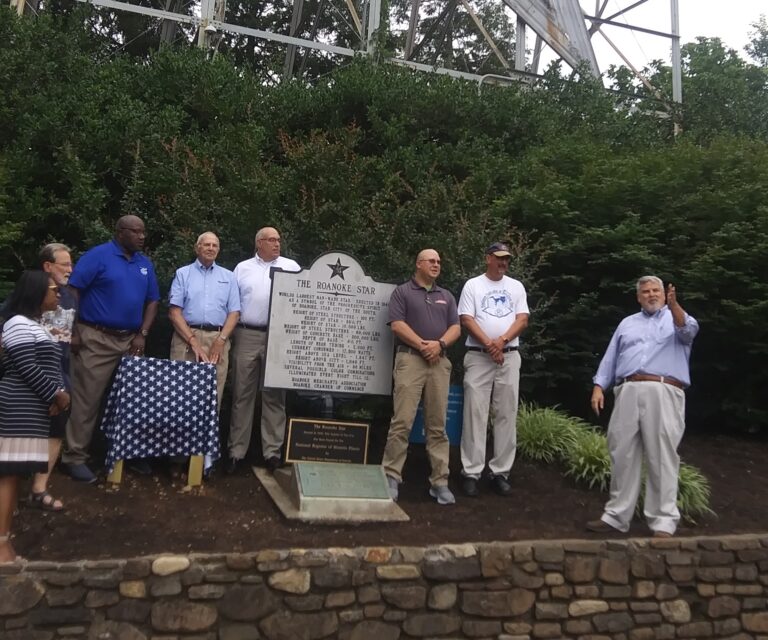 Kiwanis Club Launches Mill Mountain Star Sponsorship Program