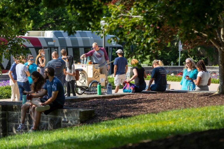 Pour-over Coffee on Wheels Has Unique Message