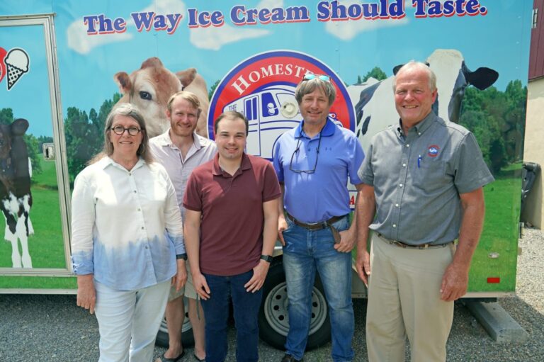 From Pasture to Patient: Fralin Research Scientists Distill Cow’s Milk Into Nano-capsules for Drug Delivery