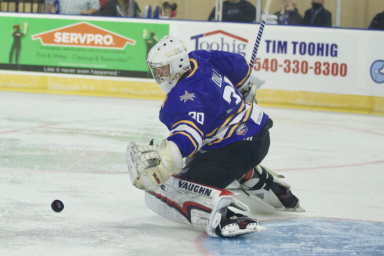 Rail Yard Dawgs Look To Break The Ice In Weekend Set Against Macon