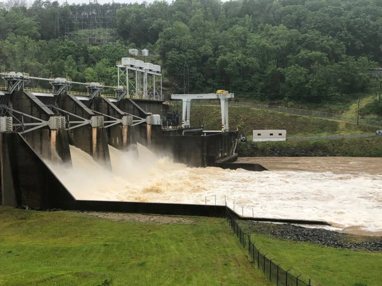 Appalachian Power Issues Warning About Water Levels Downstream of Claytor / Leesville Dams