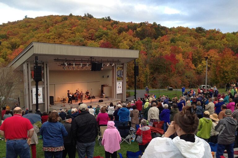 Live Music Sessions to Begin on Blue Ridge Parkway 
