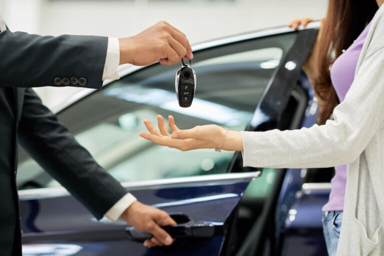 5 Tips on Buying a New or Used Car Amid Inflation