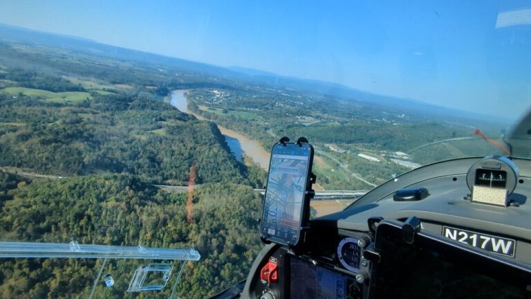 Planes In The Air Assess Floods on The Ground