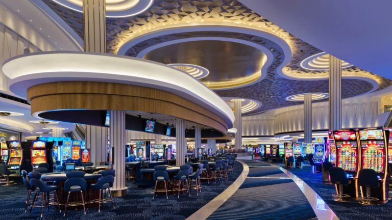 Fontainebleau Las Vegas Review