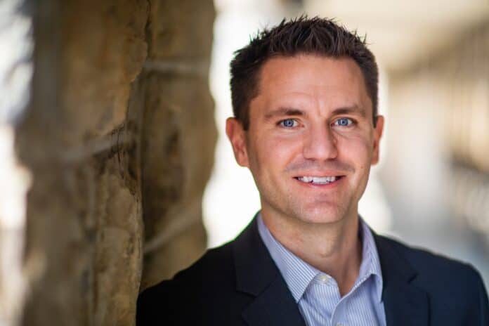 As AI booms, data centers threaten energy grid and water supplies, expert says