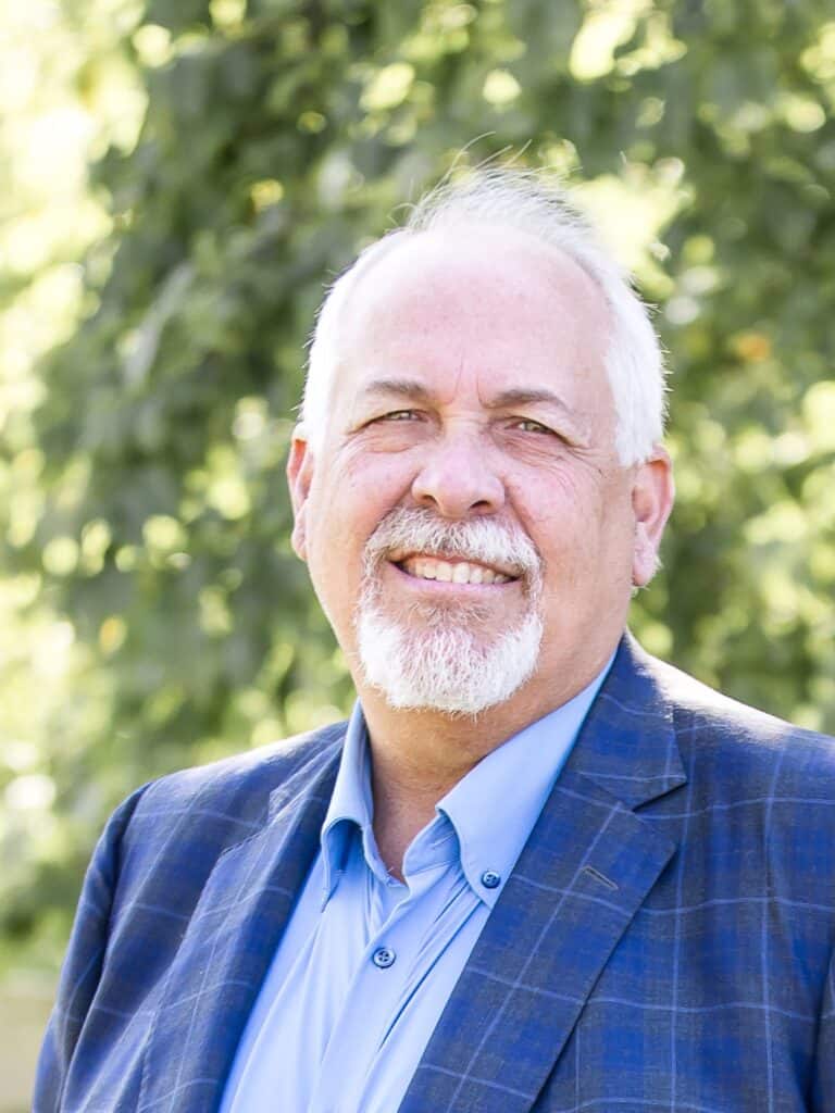 Q&A with Vinton School Board Member and Candidate Tim Greenway