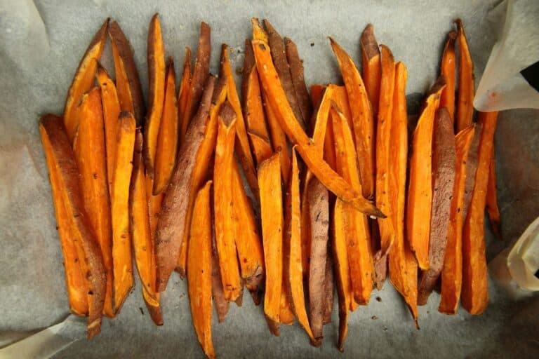 Sweet potatoes or yams: What’s really on your Thanksgiving table?