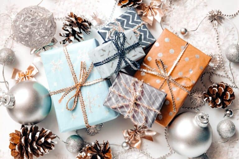 The right way to ship holiday gifts, according to a packaging expert